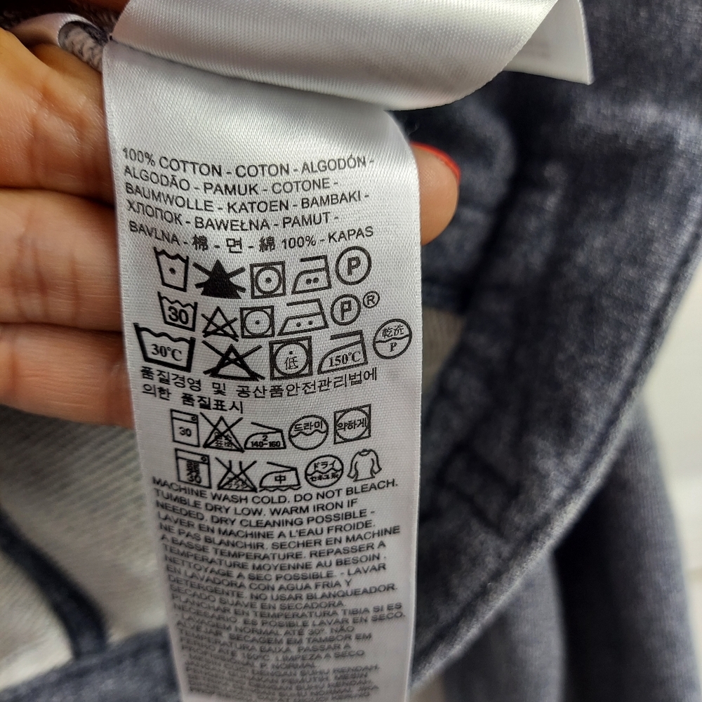 Levi's Softshell Jacket Buttons ,Size Medium - image 8